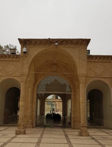 عکس موزه هنرهای معاصر صنعتی کرمان