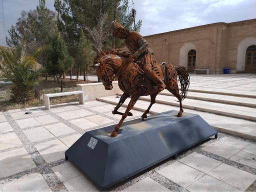 عکس موزه هنرهای معاصر صنعتی کرمان