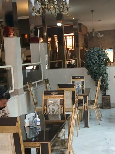 عکس رستوران پارس