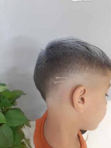 عکس پیرایش مردانه ایمان 