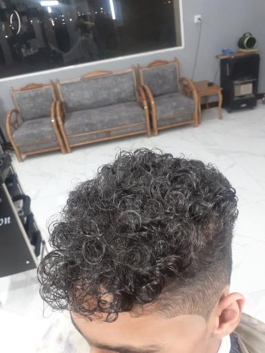 عکس پیرایش مردانه ایمان 