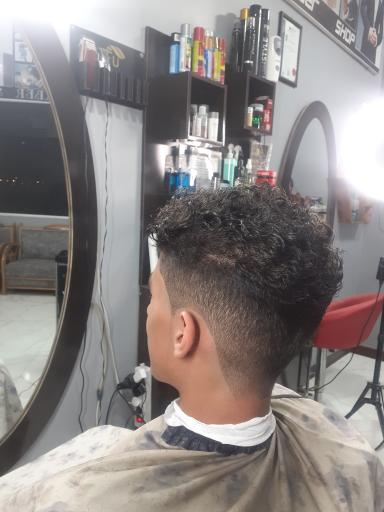 عکس پیرایش مردانه ایمان 