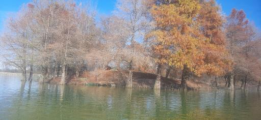 عکس دریاچه سد آبیدر (آویدر)