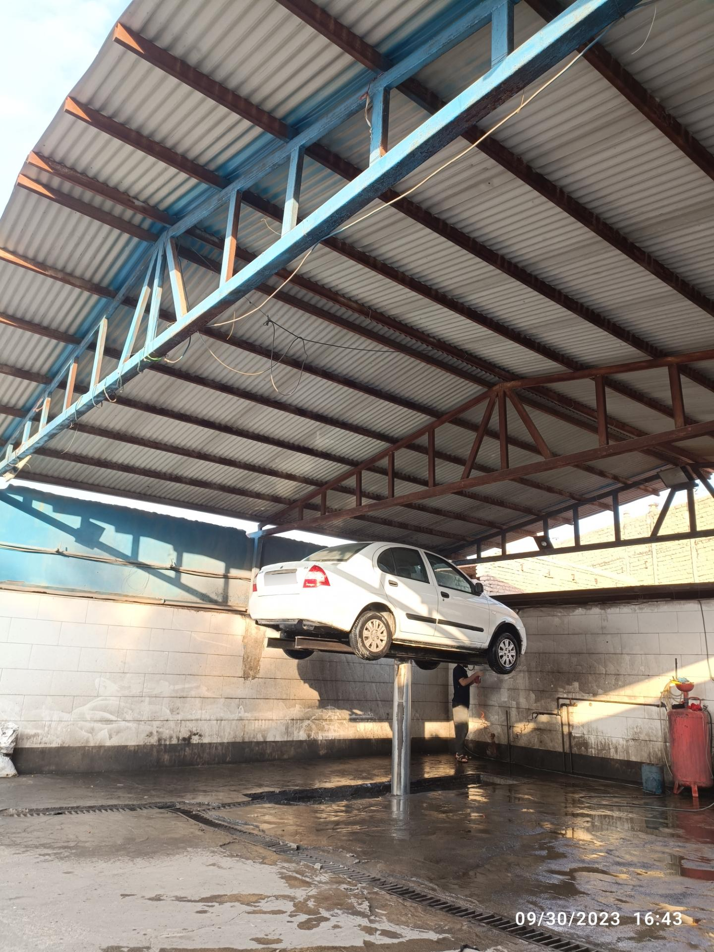 عکس کارواش پایتخت