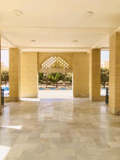 عکس سازمان مرکزی دانشگاه میبد