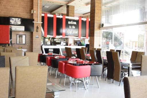 عکس رستوران افق طلایی