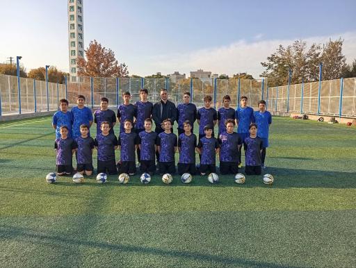 عکس دبیرستان غیردولتی پسرانه نُخبینو