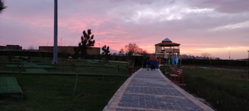 عکس پارک خانواده