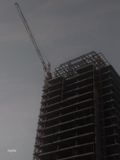 عکس برج باغ تبریز (در حال ساخت)