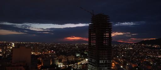 عکس برج باغ تبریز (در حال ساخت)