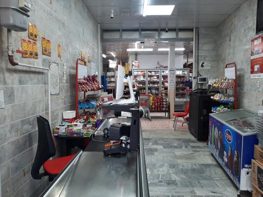 عکس فروشگاه افق کوروش 