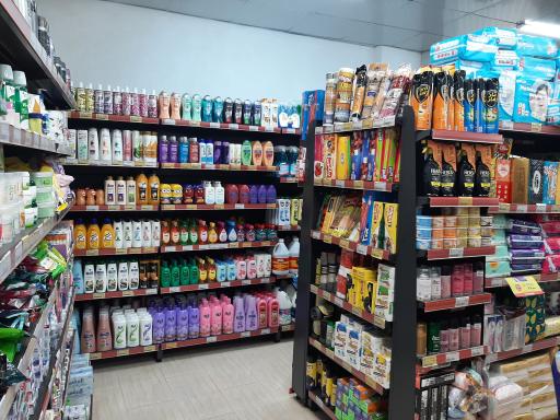 عکس فروشگاه افق کوروش 