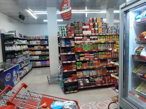 عکس فروشگاه افق کوروش 