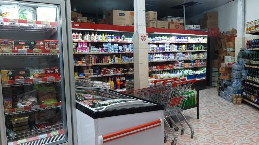 عکس فروشگاه افق کوروش 