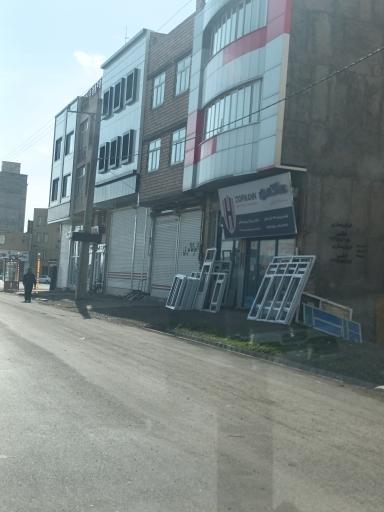 عکس در و پنجره دوجداره