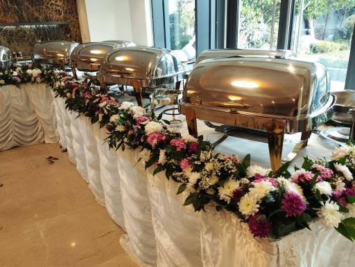 عکس طاهافود تهیه غذای طاها