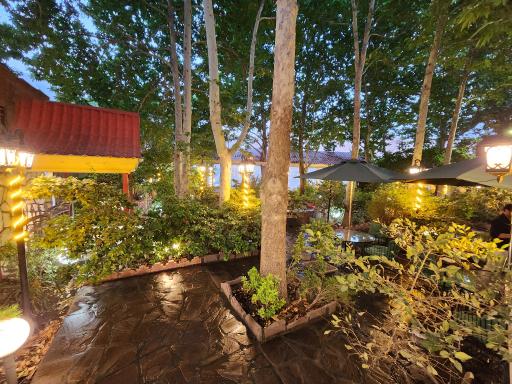 عکس رستوران کاج