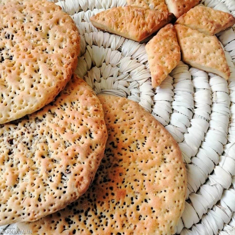 عکس کلوچه پزی روستا 