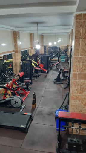 عکس باشگاه پرورش اندام بیلدینگ 