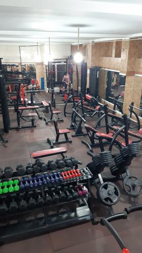 عکس باشگاه پرورش اندام بیلدینگ 