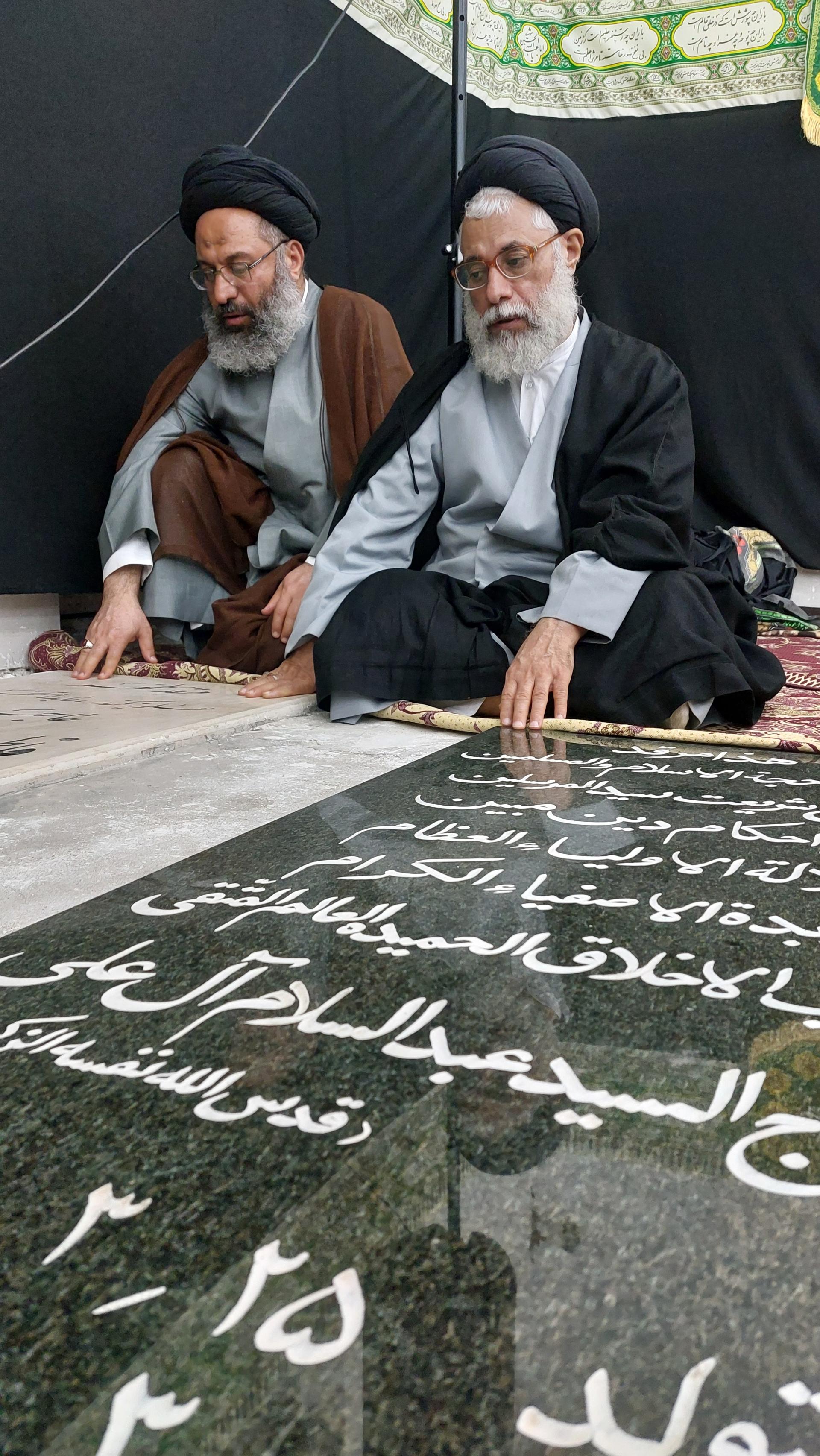 عکس مزار سید عبدالسلام آل علی