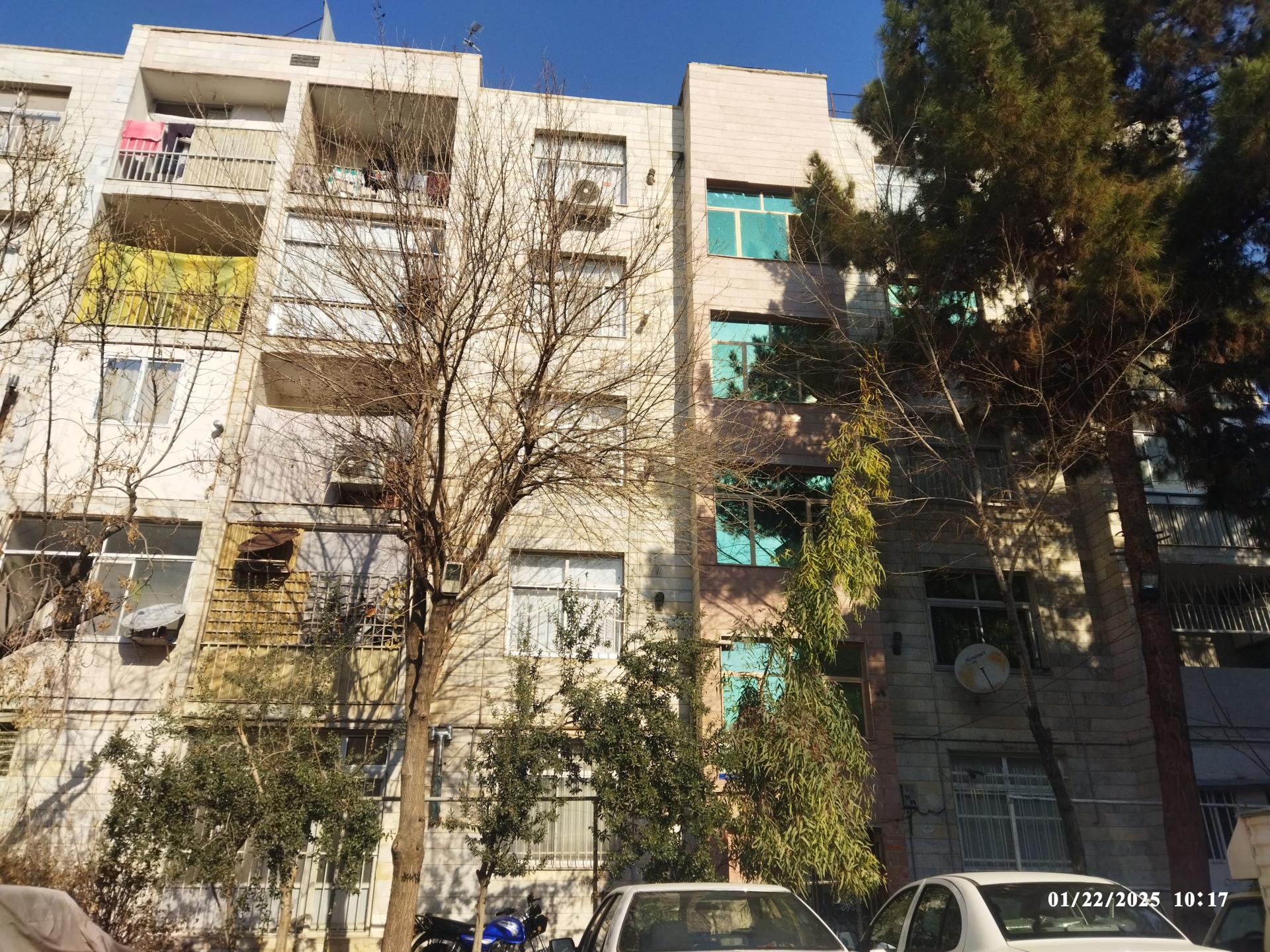 عکس مجتمع مسکونی بلوک ۱۲