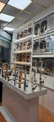 فروشگاه تجهیزات ساختمانی بهسام