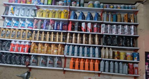 عکس تعویض روغن و پنچرگیری خلیج فارس 