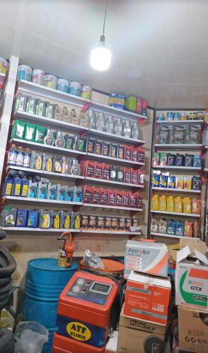 عکس تعویض روغن و پنچرگیری خلیج فارس 