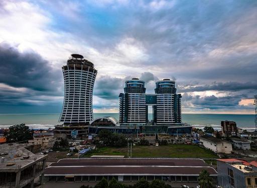 عکس دفتر مرکزی هتل قو