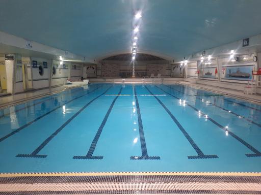 عکس استخر دریادلان