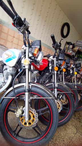 فروشگاه موتورسیکلت رمضانی 