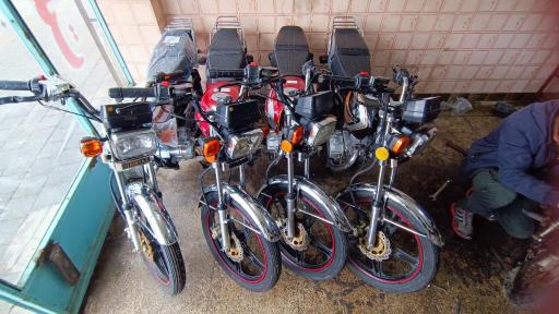 عکس فروشگاه موتورسیکلت رمضانی 