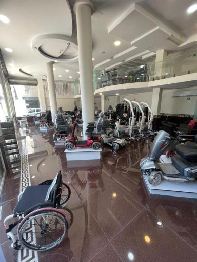 عکس نمایشگاه مرکزی شرکت مهندسی فراتک