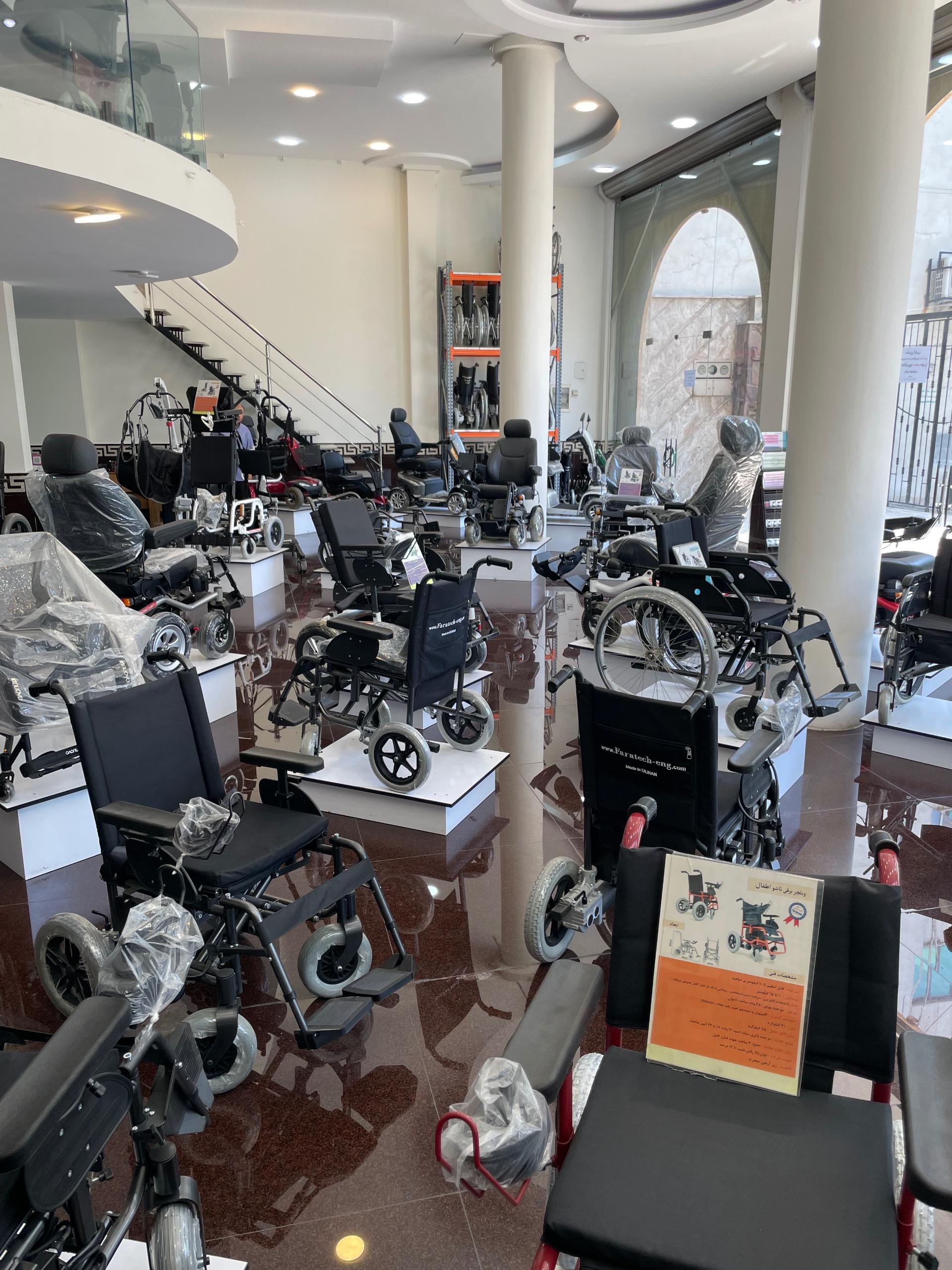 عکس نمایشگاه مرکزی شرکت مهندسی فراتک