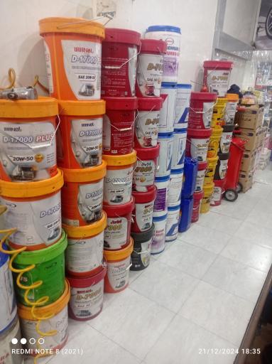 عکس تعویض روغنی و آپاراتی لاستیک اتو سرویس ذوالفقاری 