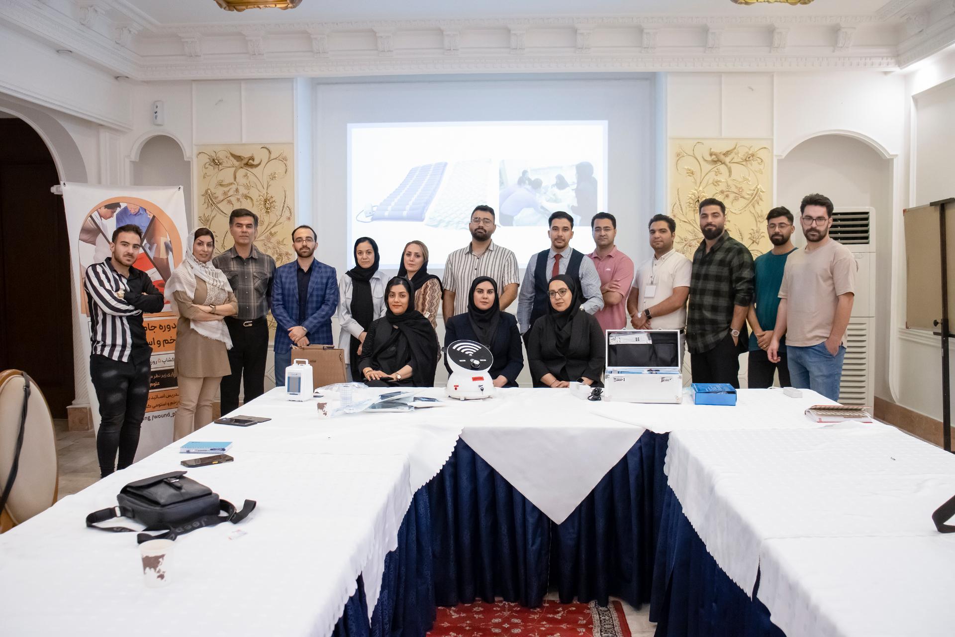 عکس تزریقات و پانسمان