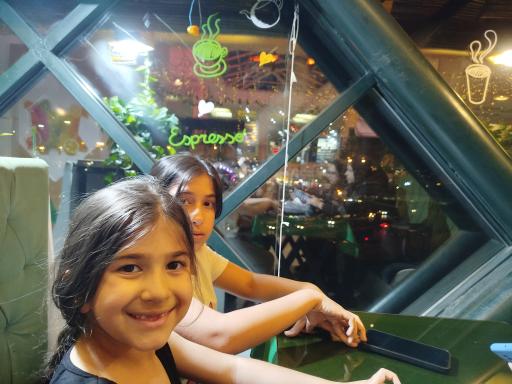 عکس کافی شاپ فست فودکنج