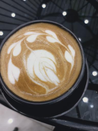 عکس کافه رستوران بادوست