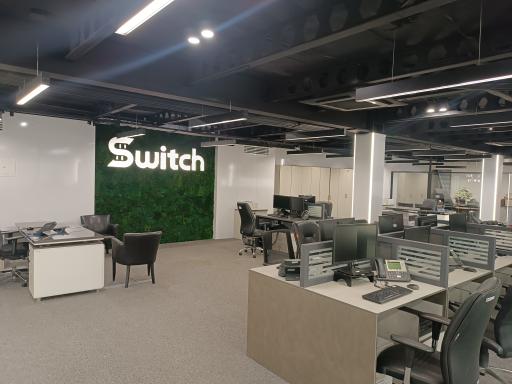 مرکز معاملات خودرو سوییچ