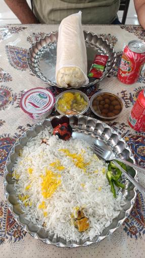 عکس رستوران کاراندیش 