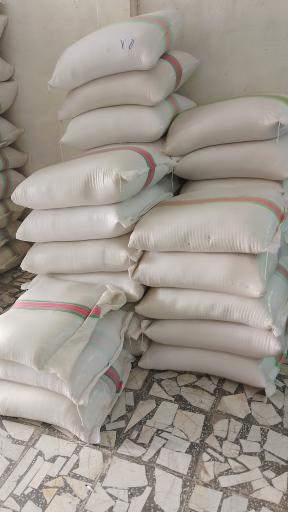 عکس برنج فروشی رضا مختارزاده