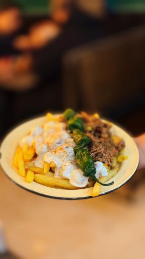 پیتزا سه فر اصلی (دادمان سابق)