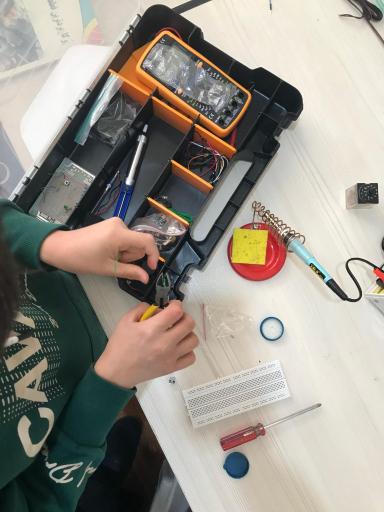 عکس آموزشگاه رعدرباتیک