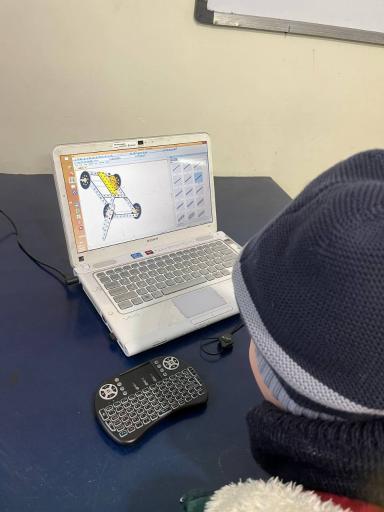 آموزشگاه رعدرباتیک