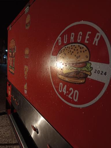 عکس فست فود 04:20