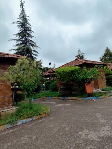 عکس پارک مخصوص کمپینگ و چادر زنی سراج