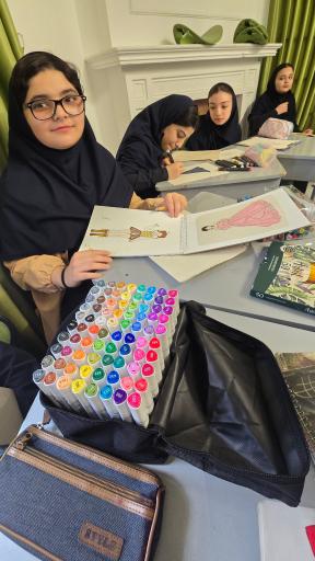 عکس دبیرستان دخترانه حلمی 