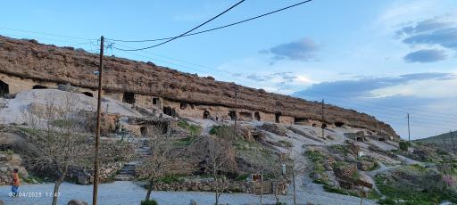 عکس آتشکده میمند