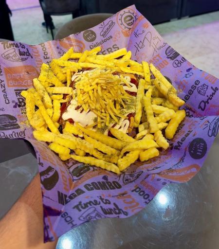 عکس گیم سنتر آسمان